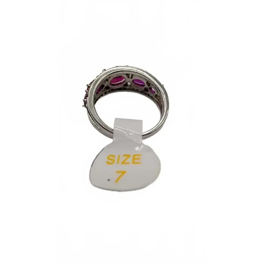 Elegant Women's Ring with Red and Clear Stones Size 7